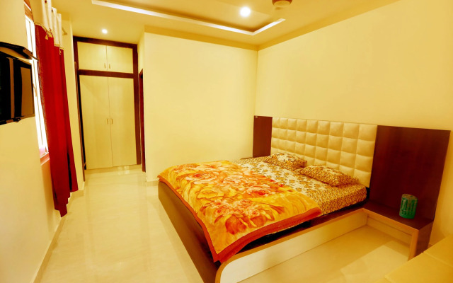 Raj Resort