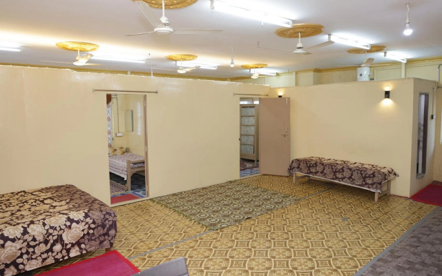 10 Guests-For Tourists