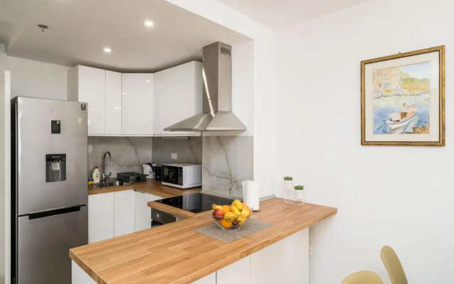 M&P- Lovely 1-bedroom condo with free parking