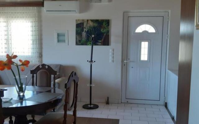 -Tsiakos Apartment- in Vryses