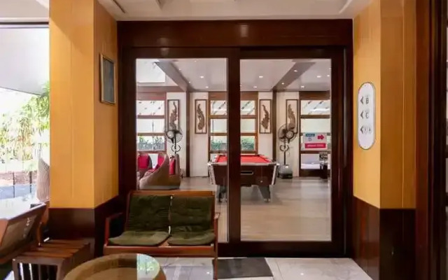 A Room Bangkok Sathorn