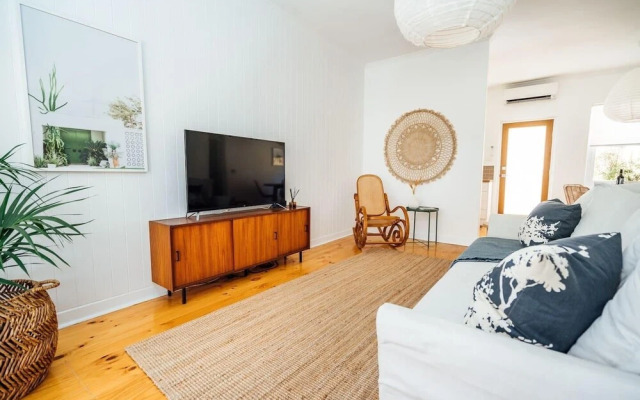 Salt At Arlos Refined Luxury In Glenelg