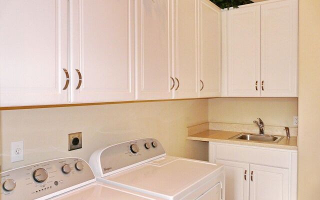 1370 North Collier Boulevard