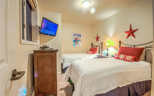 Terraces by Retreatia