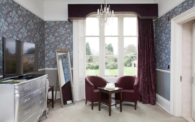 Shendish Manor Hotel & Golf Course