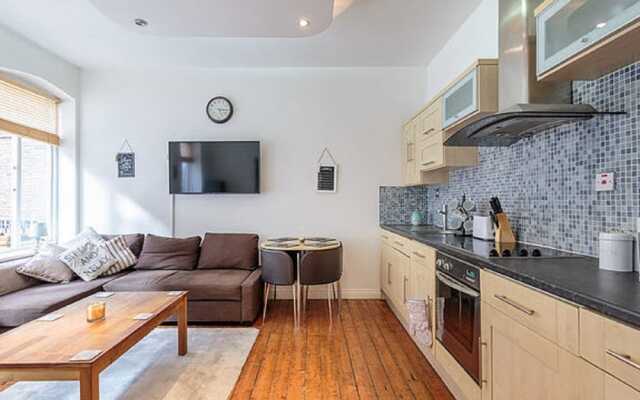 Luxury Central Newcastle Apartment 20