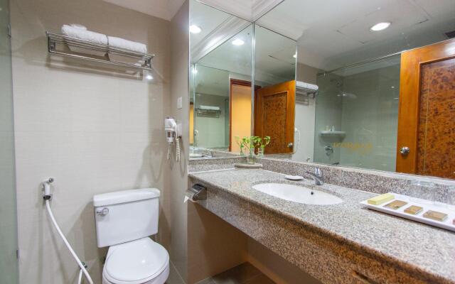 Harmoni Hotel Batam