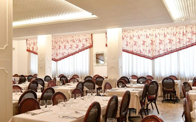 Hotel Beny