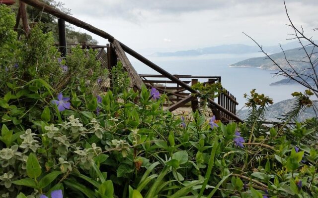 Yediburunlar Lighthouse