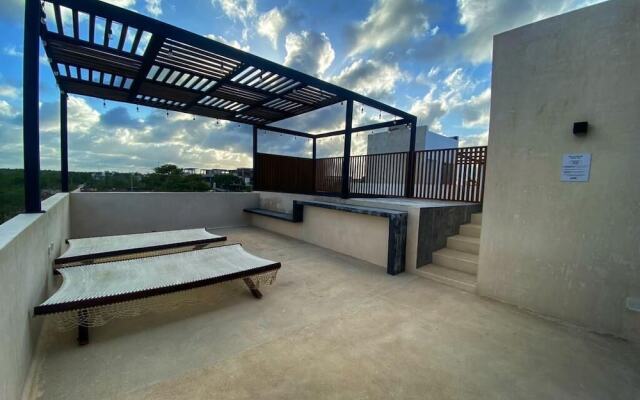 Charming and Bright Studio