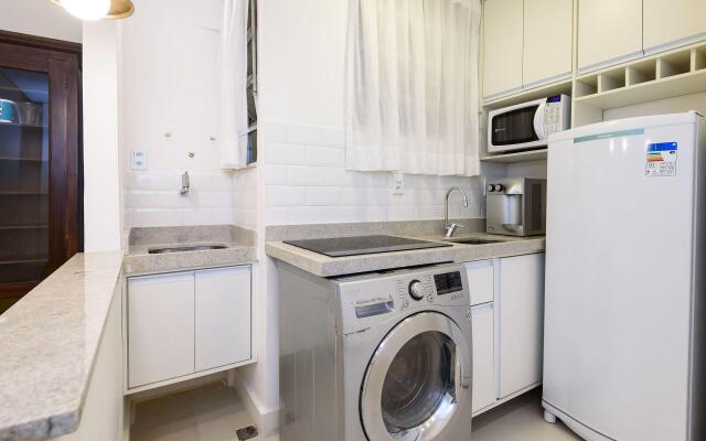 1Qto Completo a 400m da Praia | SL 363/304