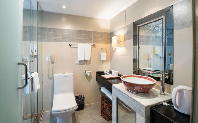 Sichuan Minshan Anyi Hotel