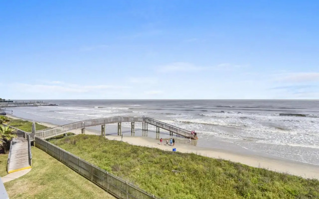 Seascape Resort Beachfront Condos