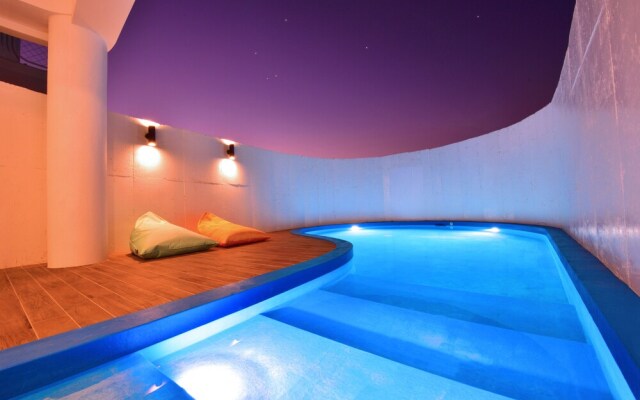 Calla Villa