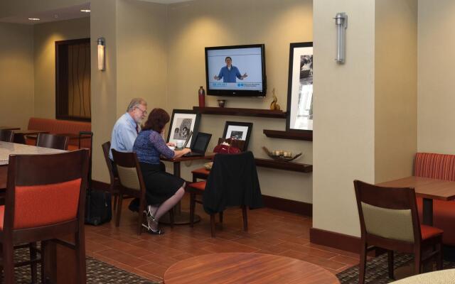 Hampton Inn & Suites Winston-Salem/University Area, NC