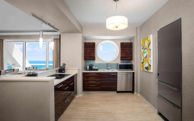 Conrad Fort Lauderdale Beach