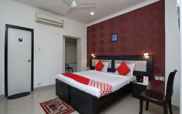 OYO Flagship 16097 Neeranand Regency Bhowanipore