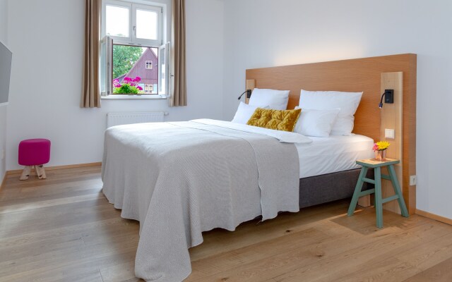 Hezelhof Hotel