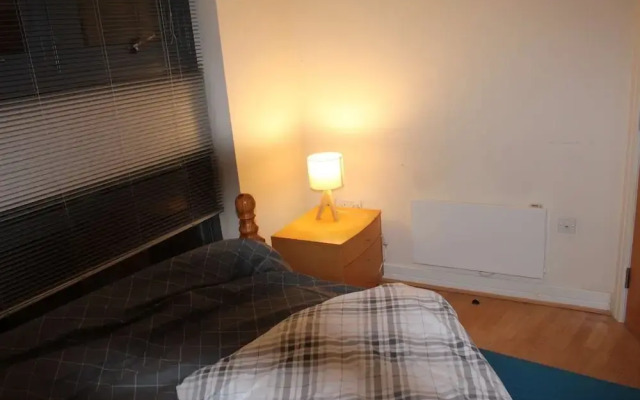 Nottingham Hill Apartment Retreat