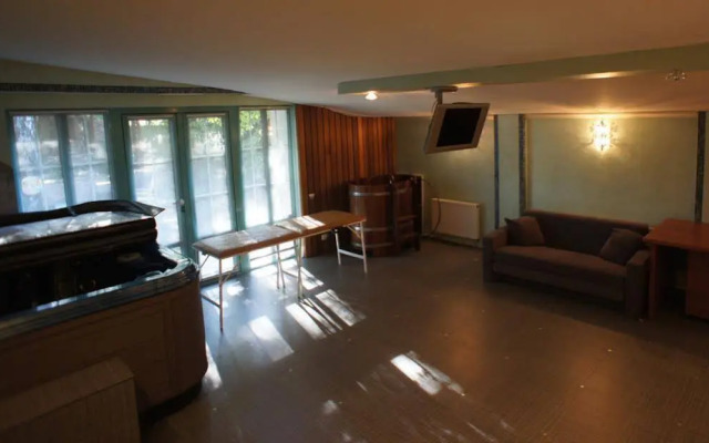 Daryino Guest House