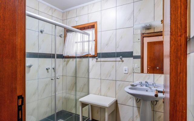 Bela casa estilo chalé em Canela RCF160