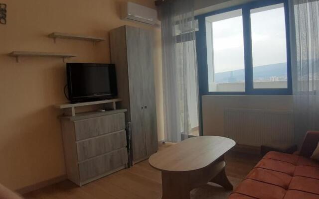 Studio on Berbuki 1