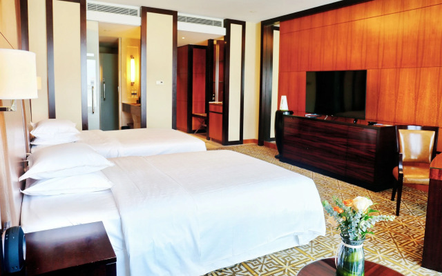 Sheraton Jinan Hotel