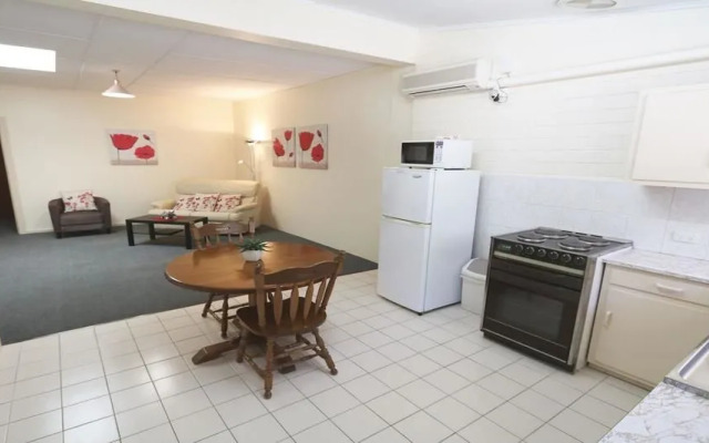 BEST WESTERN Melaleuca Motel