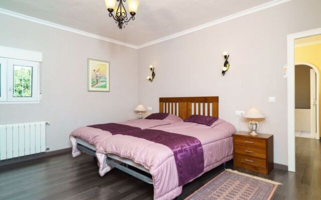 House Alina Moraira