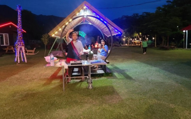 Muju Windmills and Streams Pension