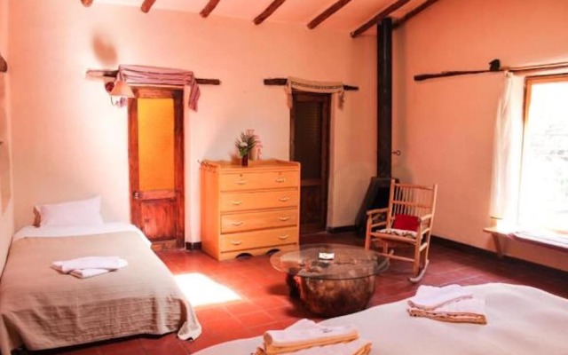 Las Chullpas Eco Lodge