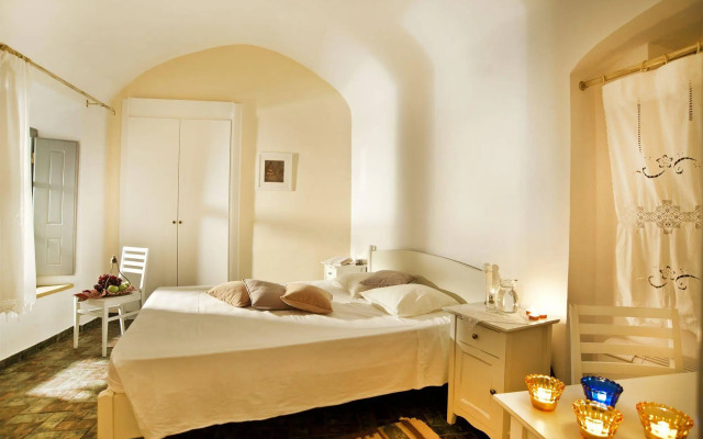 Markezinis Suites