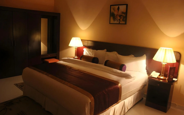 Royal Garden Hotel