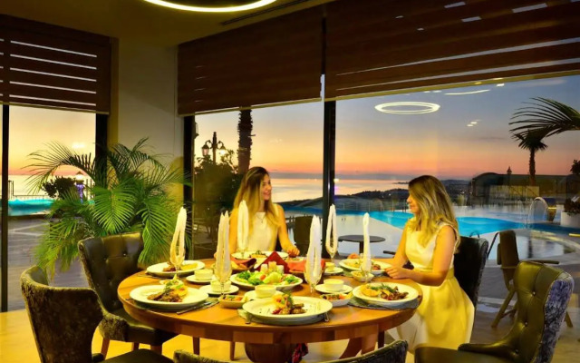 Elite Luxury Suite & Spa