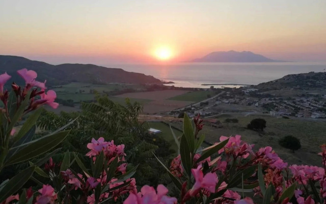 Gökceada İmbros Organik Hotel