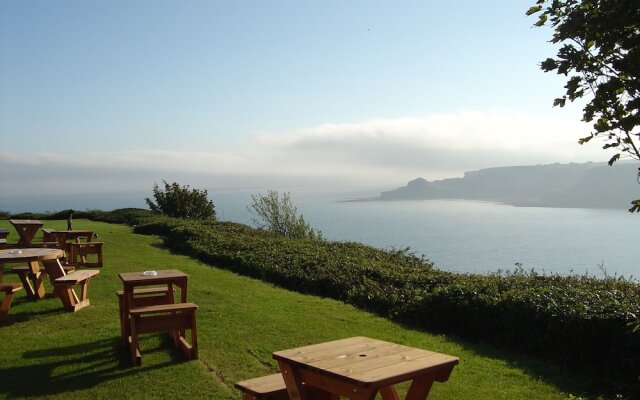 The Cliffemount Hotel