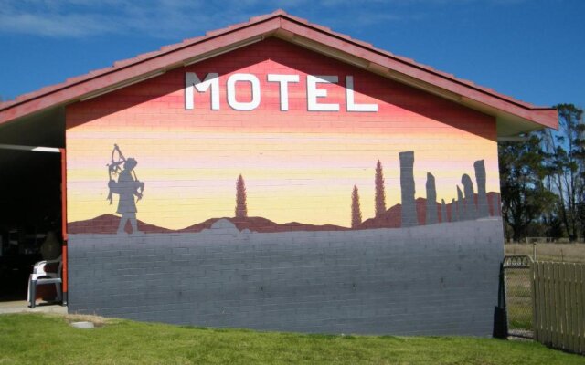 The Clansman Motel
