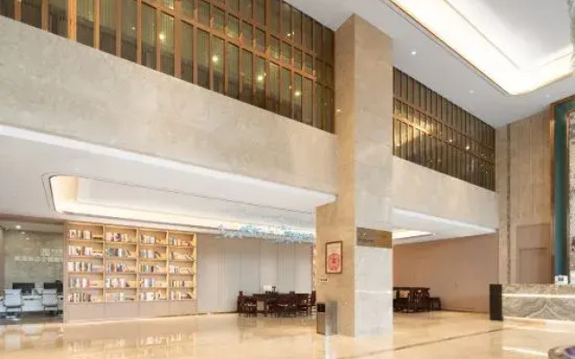 Zmax Carrey Internat i onal Hotel