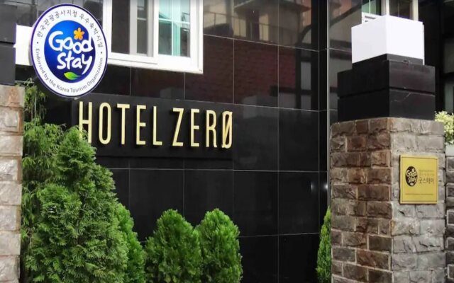 Hotel Zero