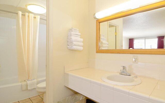 Alcoa Inn