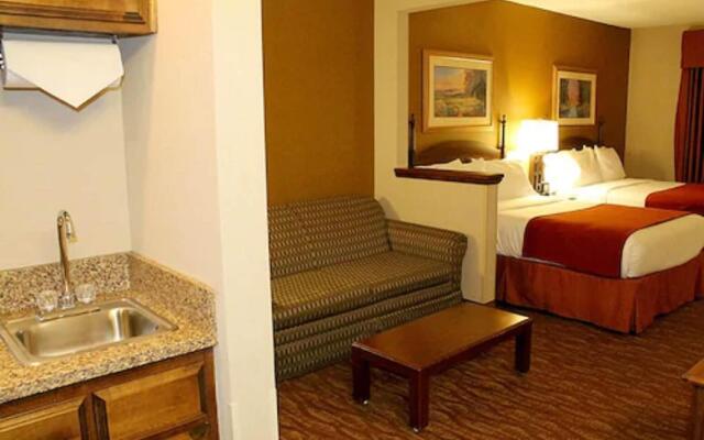 Auburn Place Hotel & Suites - Paducah