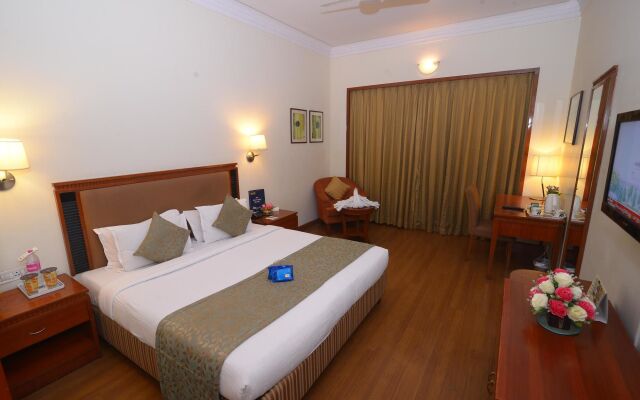 OYO 1929 Hotel Royal Court