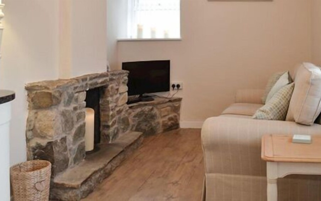 Plas Cottage