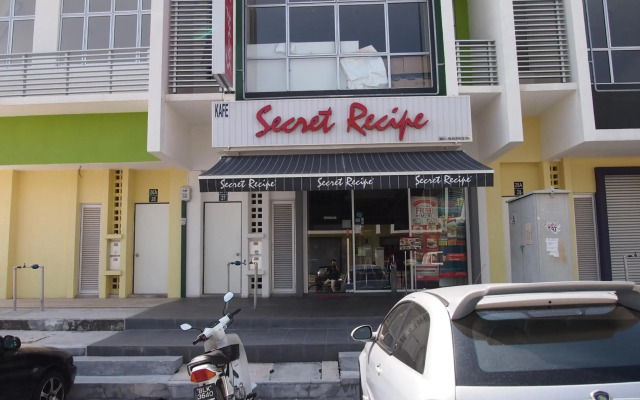 Sri Enstek Hotel