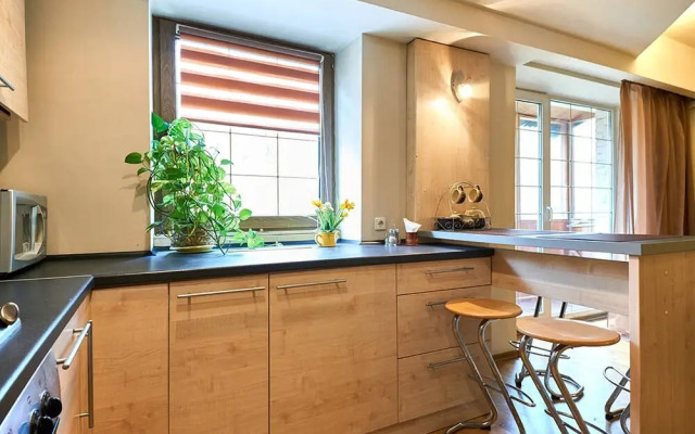 Home-Hotel Mechnikova 7