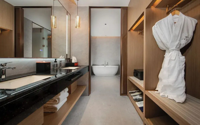 Guangzhou Tianwei Hotel