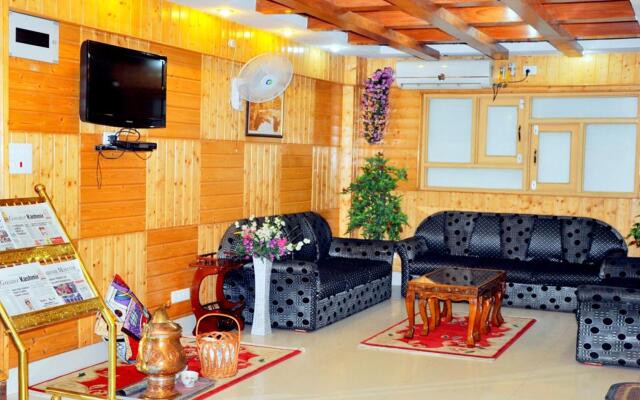 Hotel Regal Palace