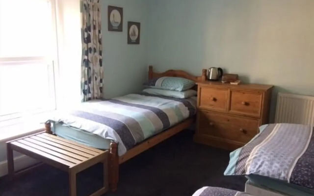 Taunton House B&B