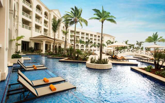 Hyatt Ziva Rose Hall - All Inclusive