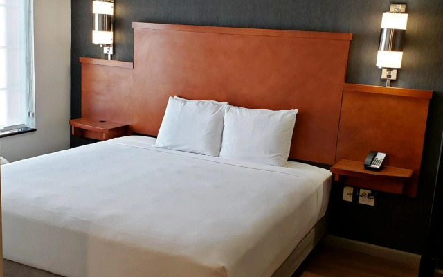 Hyatt Place Santa Fe